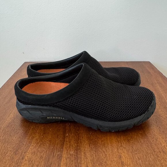 Merrell Clogs - Picture 1 of 9